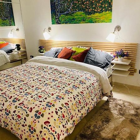 Veba Ferrara Centro Apartment Bagian luar foto