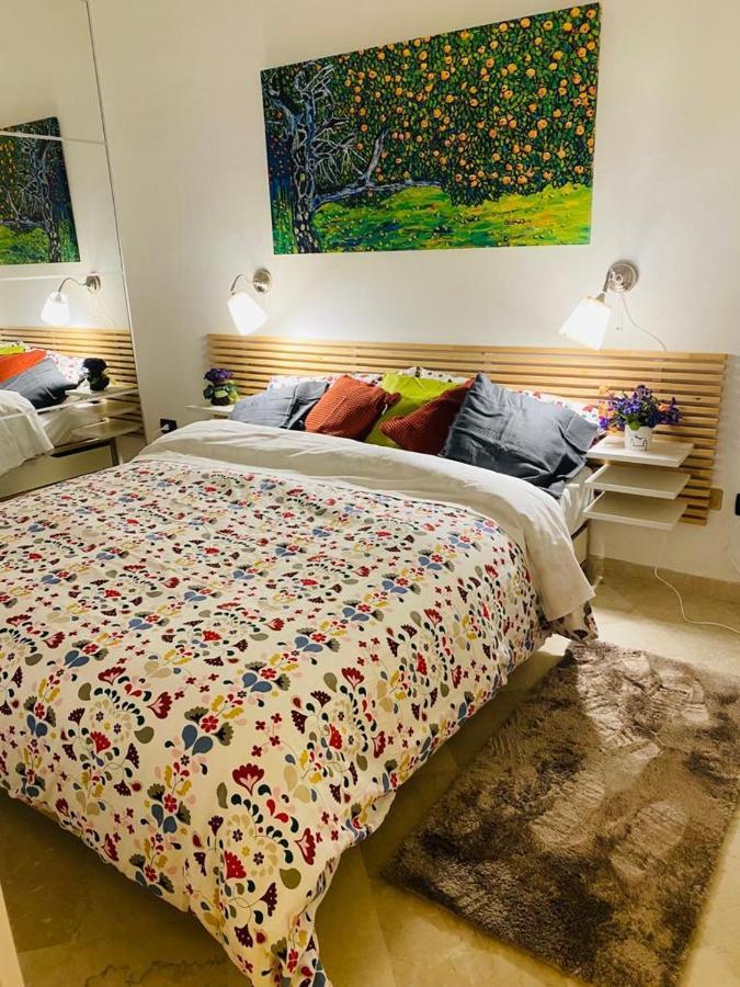Veba Ferrara Centro Apartment Bagian luar foto