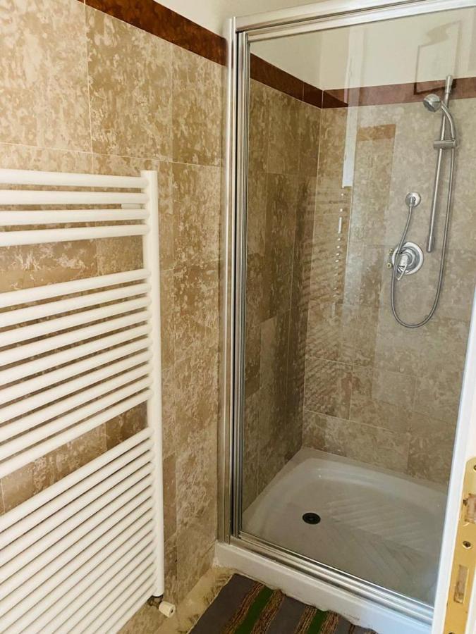 Veba Ferrara Centro Apartment Bagian luar foto